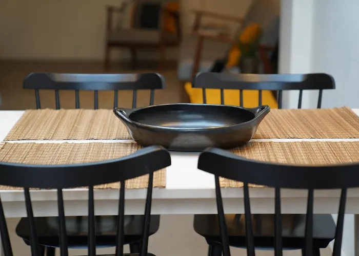 Well-situated And Comfortable * Gante